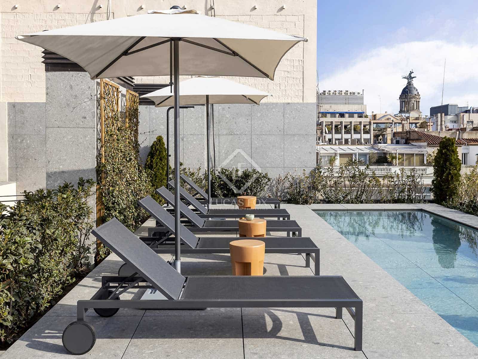 1 soveværelse Lejlighed til leje i Barcelona by med swimmingpool - € 3.700 (Ref: 7366898)