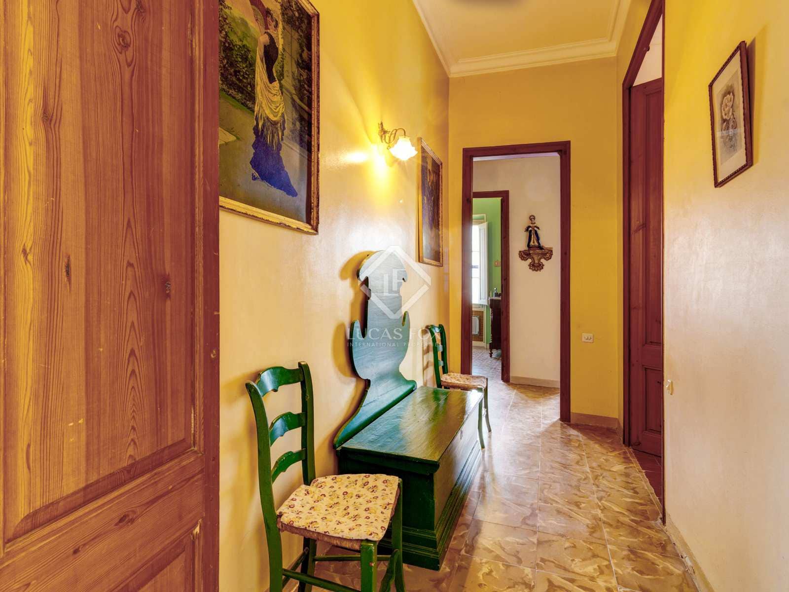 17 bedroom Villa for sale in Valls with garage - € 595,000 (Ref: 7366904)