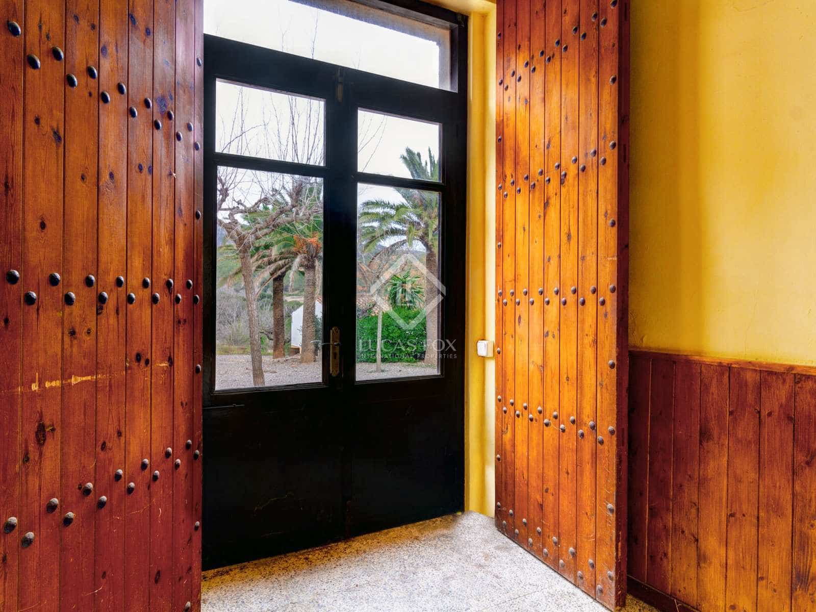 17 bedroom Villa for sale in Valls with garage - € 595,000 (Ref: 7366904)