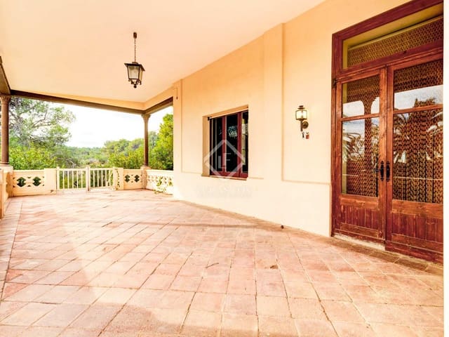 17 bedroom Villa for sale in Valls with garage - € 595,000 (Ref: 7366904)