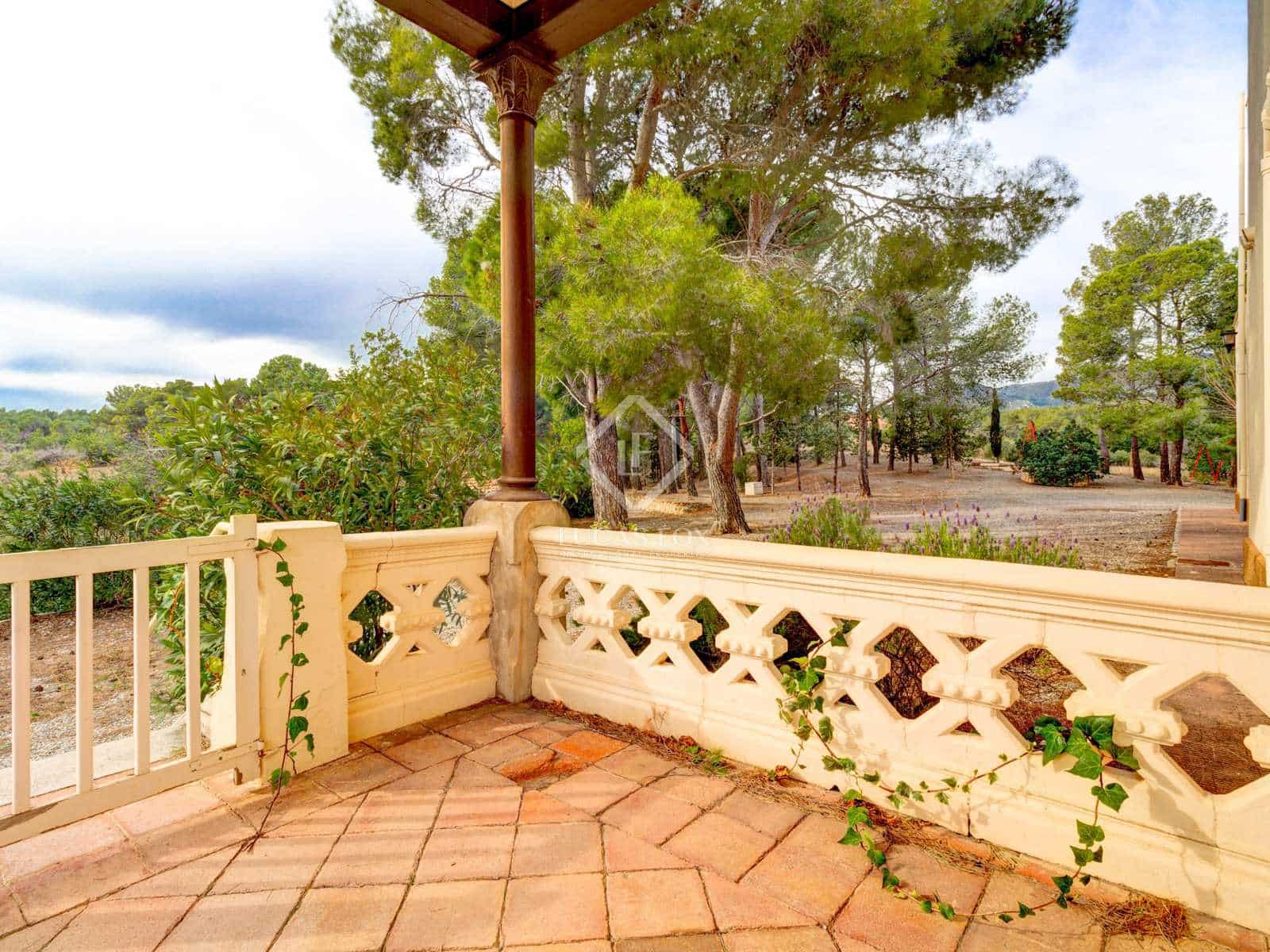 17 bedroom Villa for sale in Valls with garage - € 595,000 (Ref: 7366904)