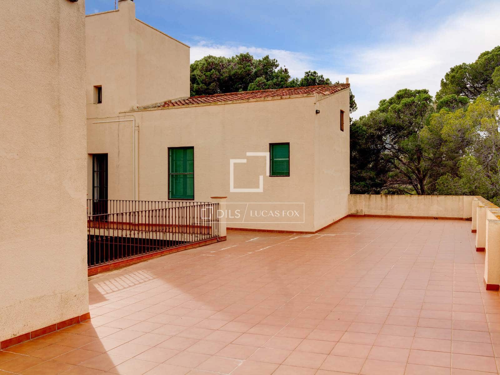 17 bedroom Villa for sale in Valls with garage - € 595,000 (Ref: 7366904)