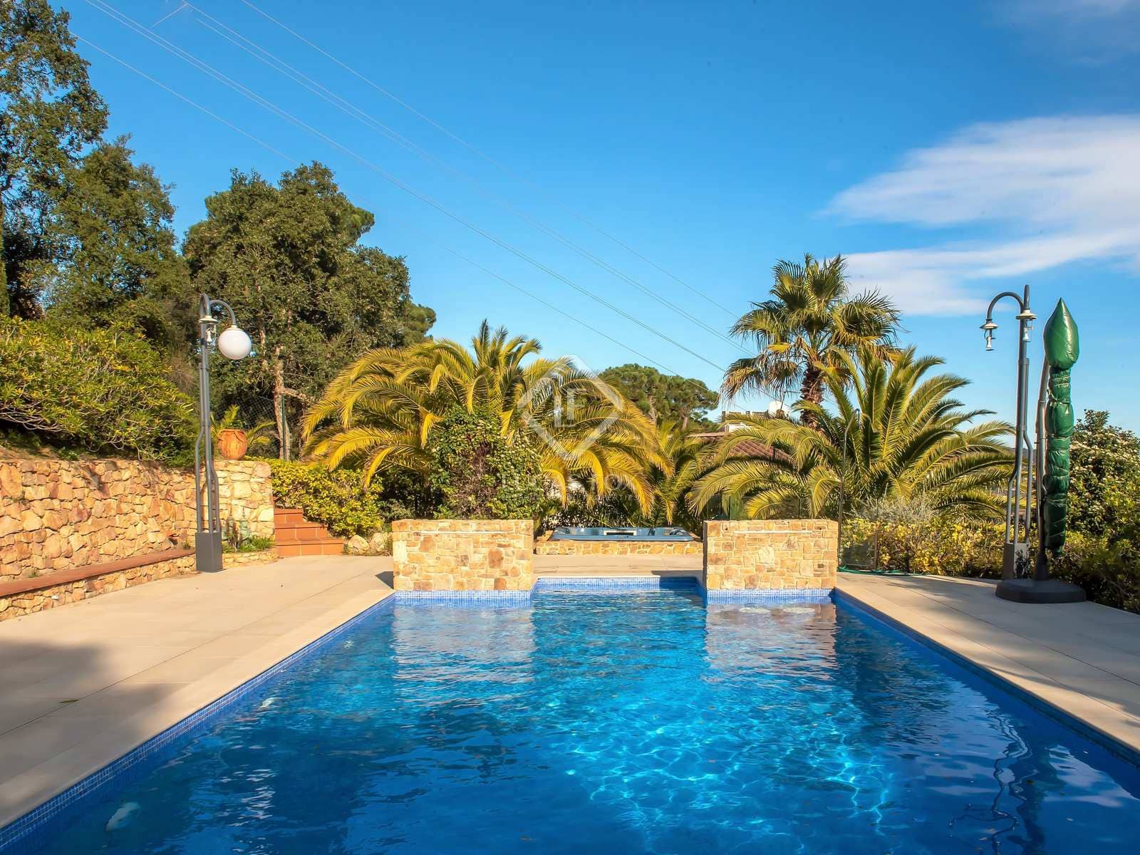 7 bedroom Villa for sale in Calonge i Sant Antoni with pool garage - € 2,300,000 (Ref: 7377452)