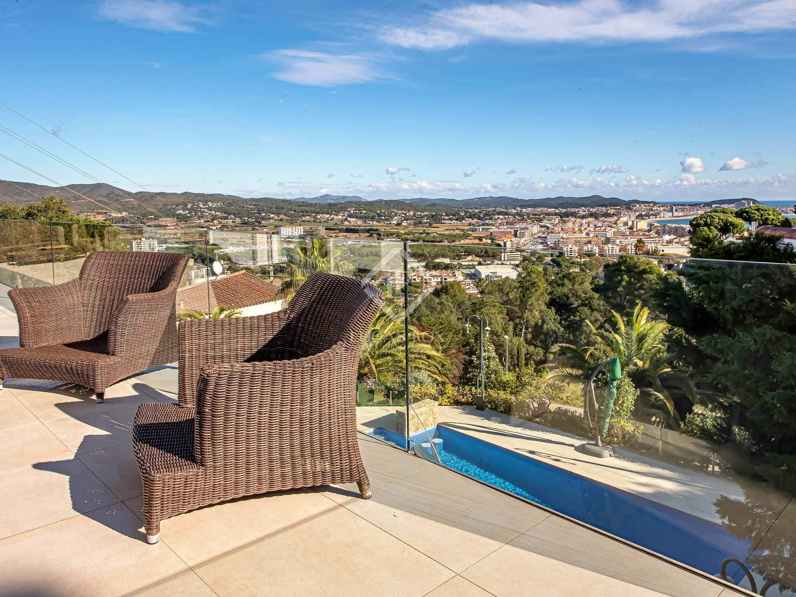 7 bedroom Villa for sale in Calonge i Sant Antoni with pool garage - € 2,300,000 (Ref: 7377452)