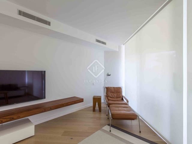 Appartement de 4 chambres à louer à Valence ville - 4 500 € (Ref: 7383157)