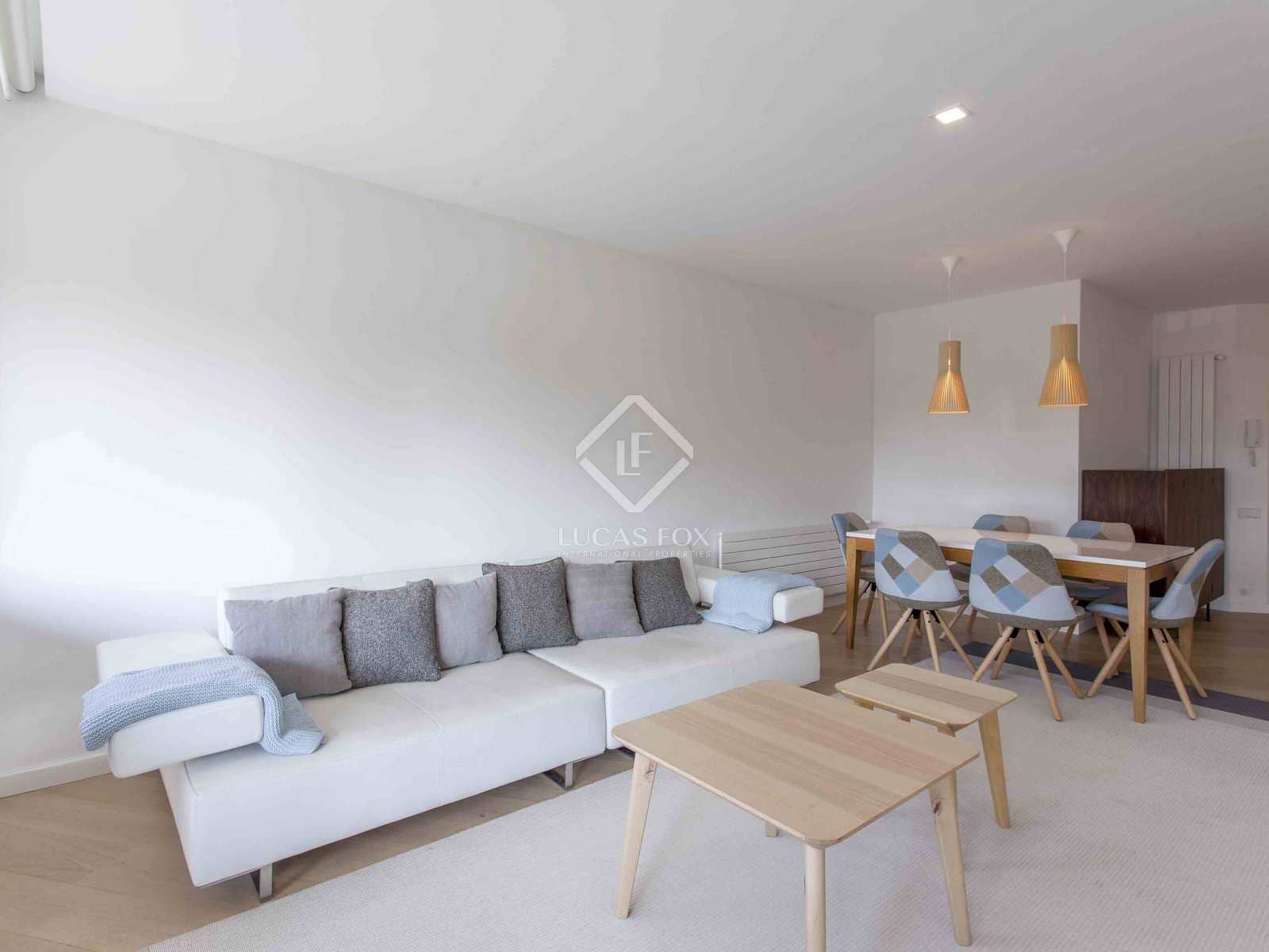 Appartement de 4 chambres à louer à Valence ville - 4 500 € (Ref: 7383157)