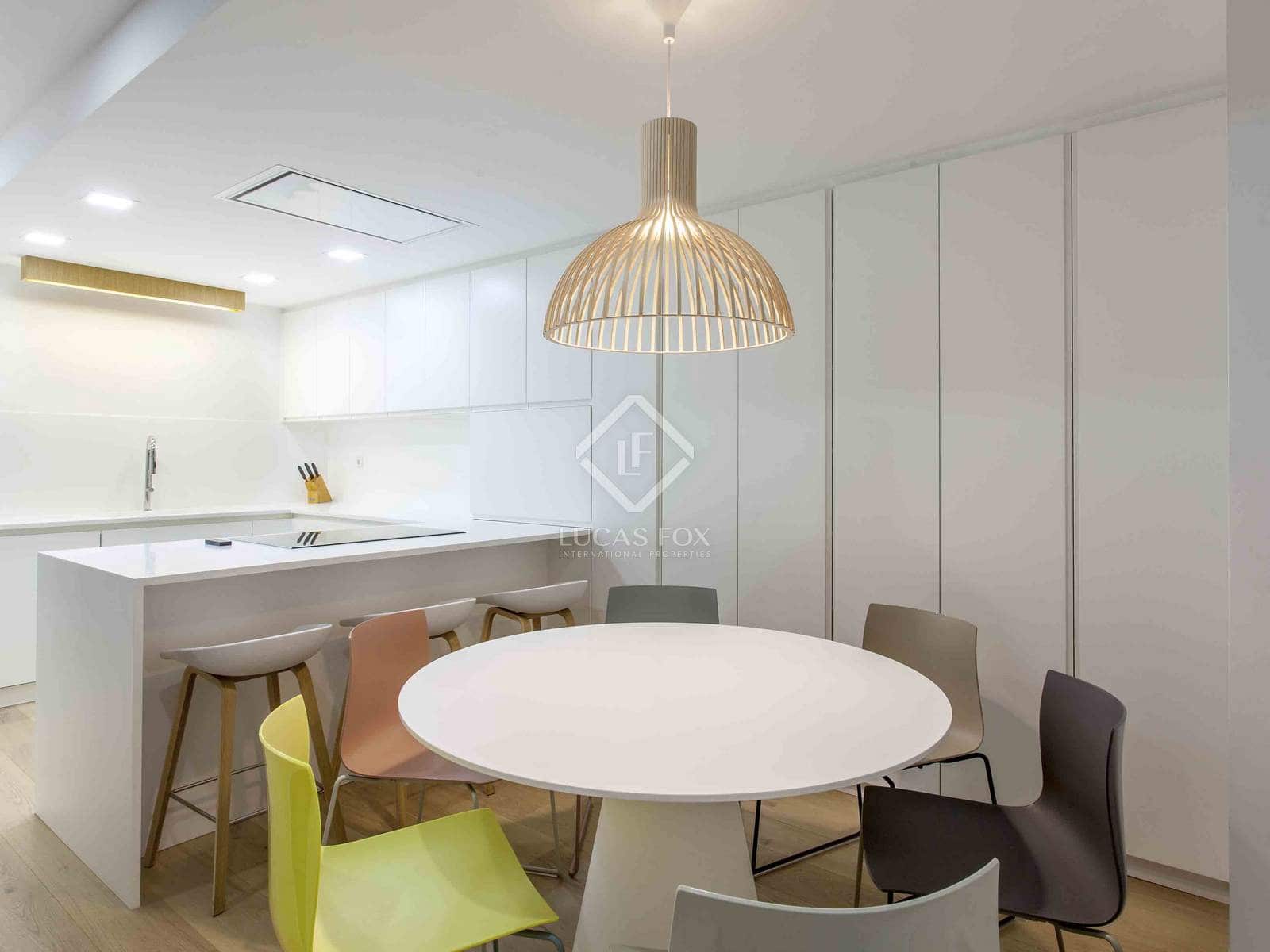 Appartement de 4 chambres à louer à Valence ville - 4 500 € (Ref: 7383157)