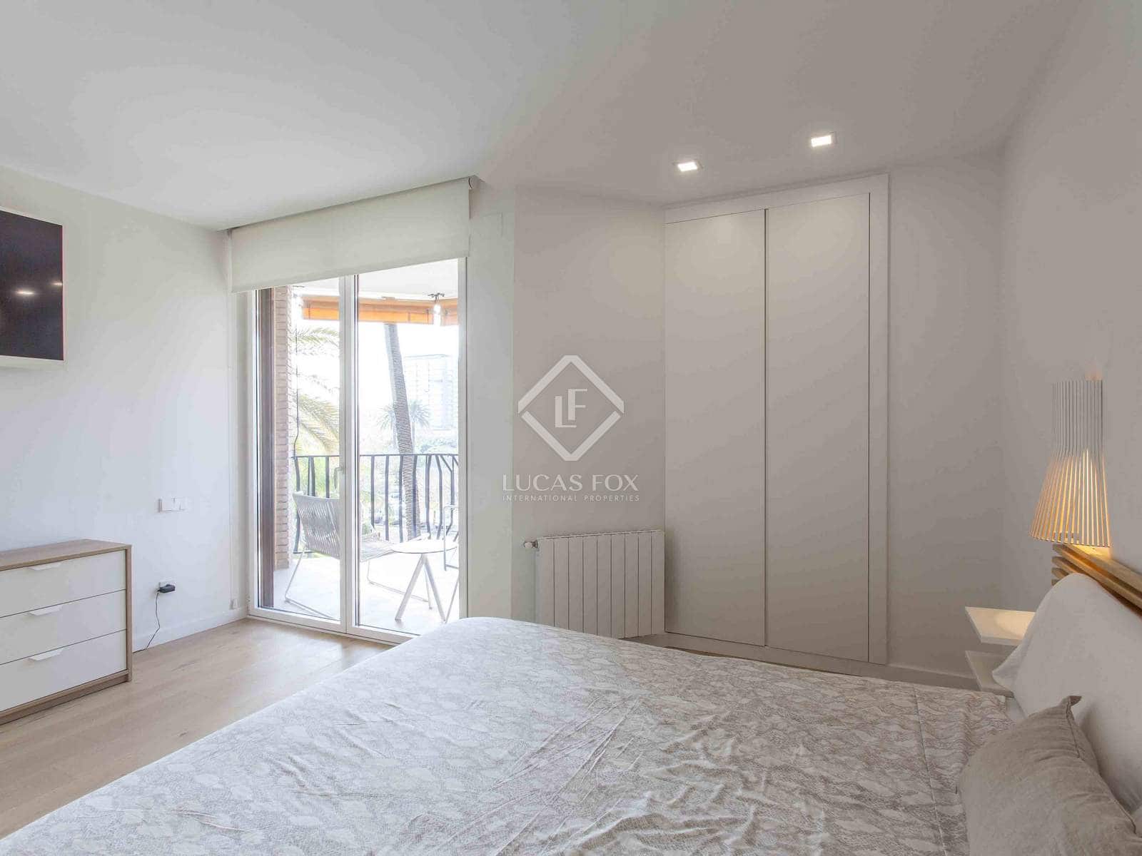 Appartement de 4 chambres à louer à Valence ville - 4 500 € (Ref: 7383157)