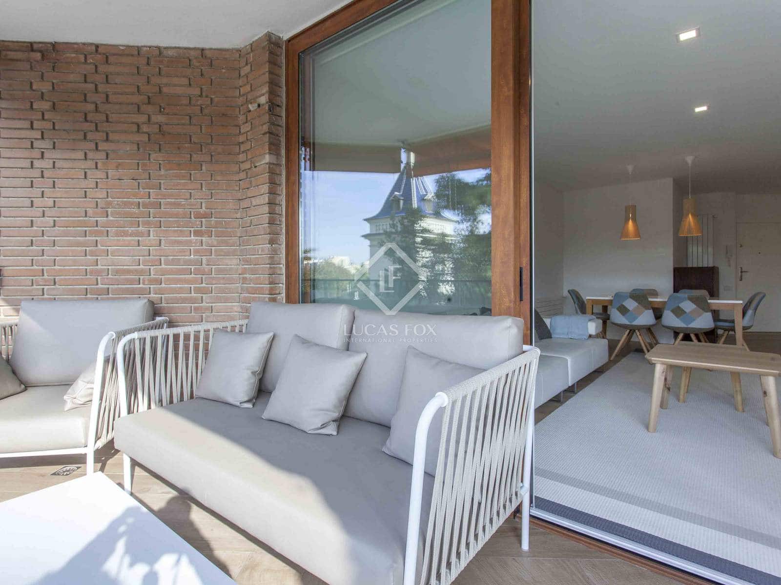 Appartement de 4 chambres à louer à Valence ville - 4 500 € (Ref: 7383157)