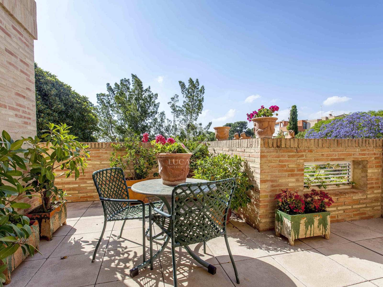 Chalet de 5 habitaciones en Godella en venta con piscina garaje - 1.200.000 € (Ref: 7385823)