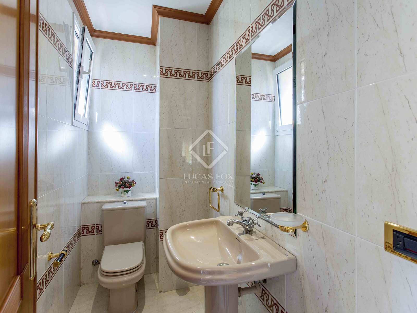 Chalet de 5 habitaciones en Godella en venta con piscina garaje - 1.200.000 € (Ref: 7385823)