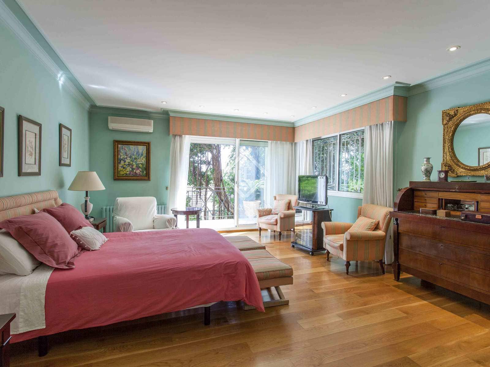 Chalet de 5 habitaciones en Godella en venta con piscina garaje - 1.200.000 € (Ref: 7385823)