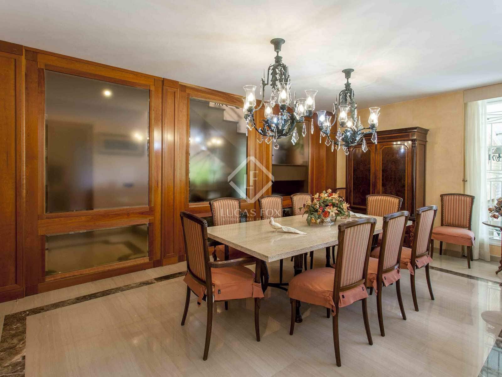 Chalet de 5 habitaciones en Godella en venta con piscina garaje - 1.200.000 € (Ref: 7385823)