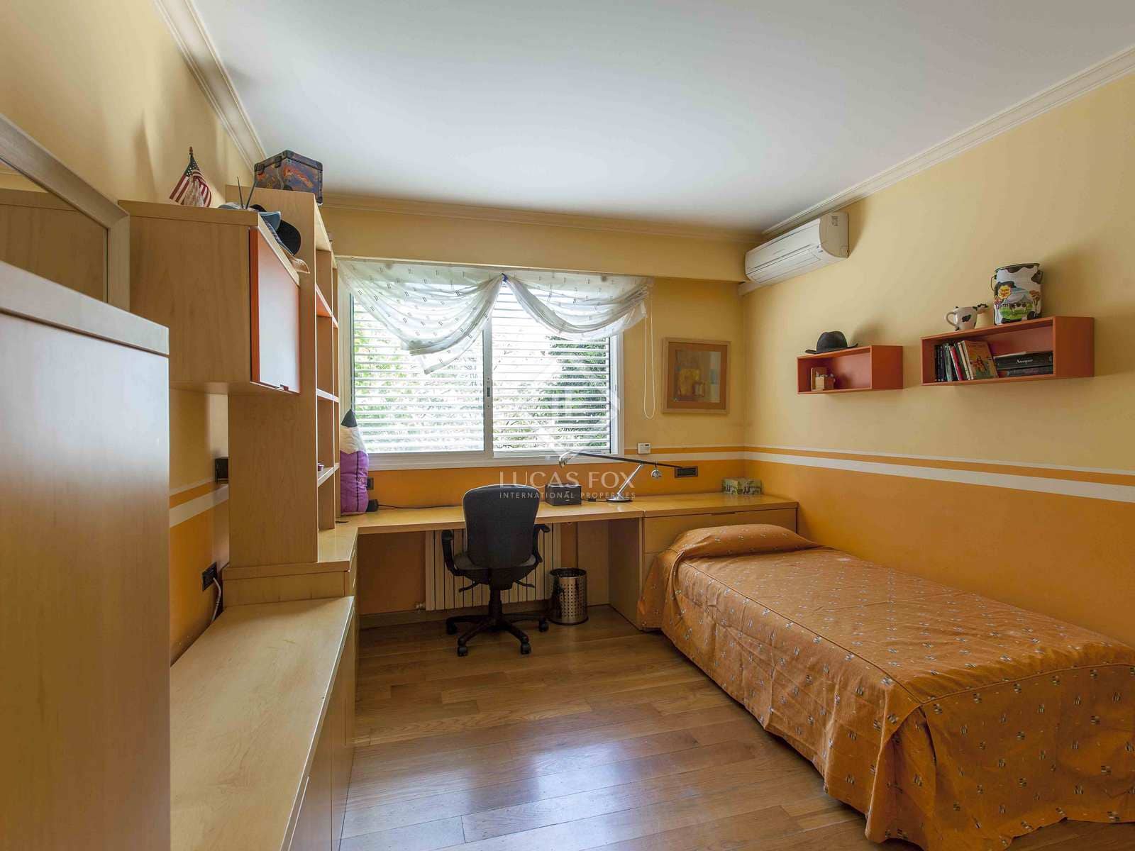 Chalet de 5 habitaciones en Godella en venta con piscina garaje - 1.200.000 € (Ref: 7385823)