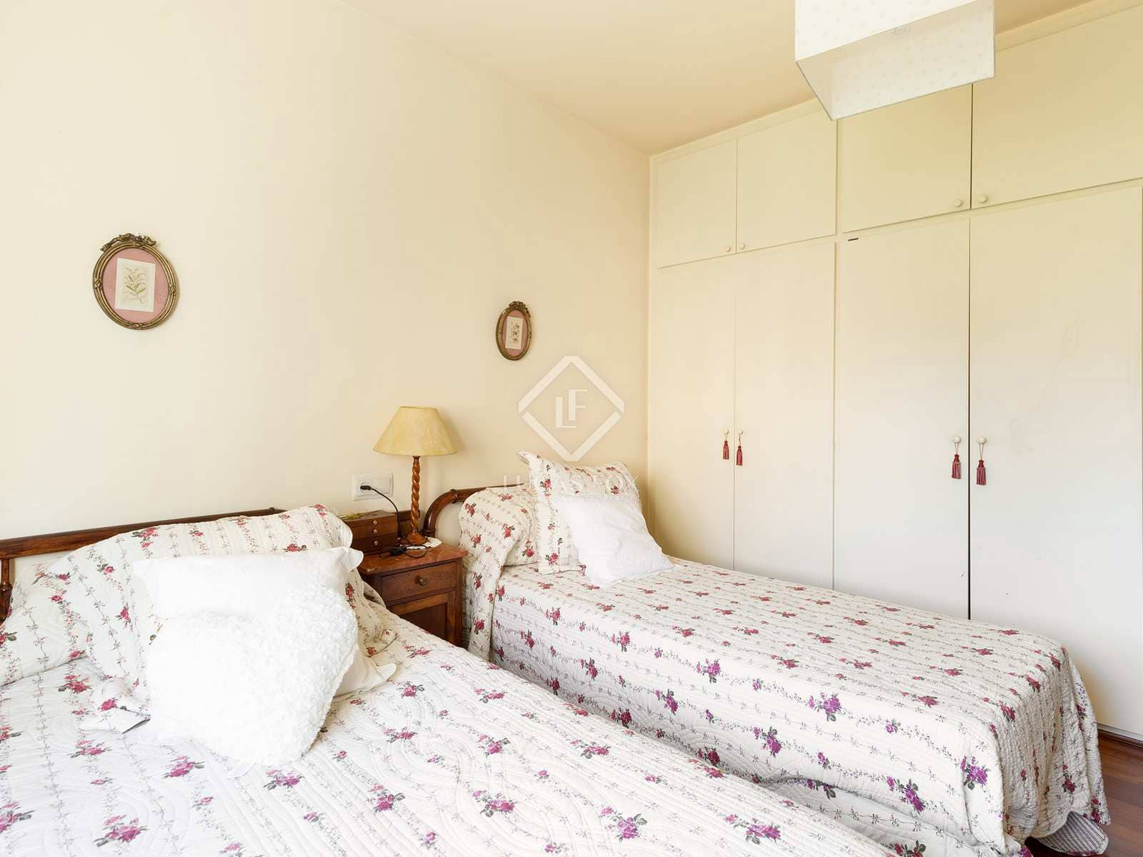 Chalet de 7 habitaciones en Sant Cugat del Vallès en venta con piscina garaje - 2.200.000 € (Ref: 7394061)