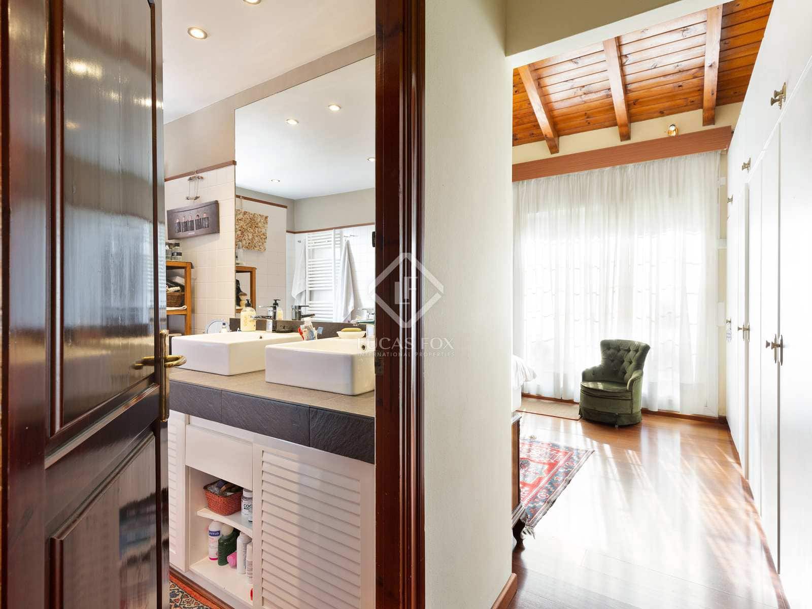 Chalet de 7 habitaciones en Sant Cugat del Vallès en venta con piscina garaje - 2.200.000 € (Ref: 7394061)