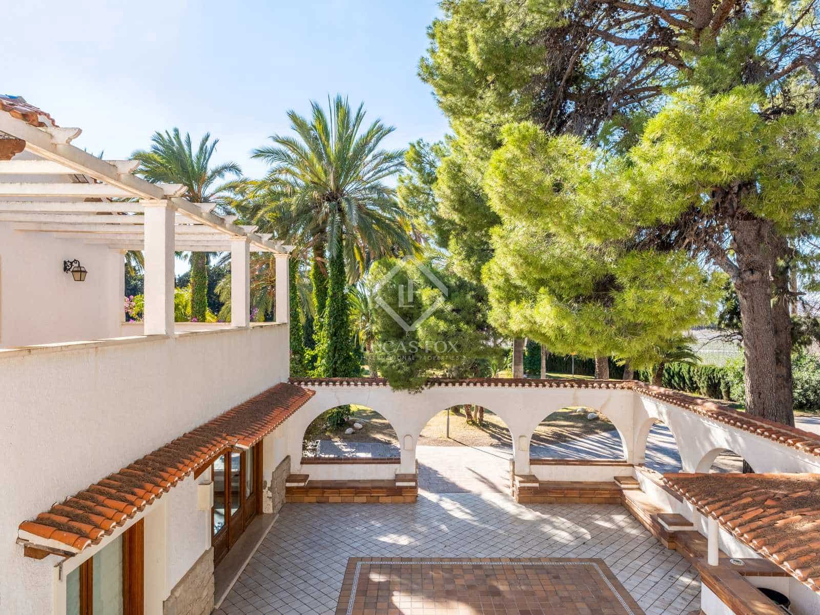 8 soveværelse Finca/Landehus til salg i Novelda med swimmingpool - € 6.000.000 (Ref: 7396570)