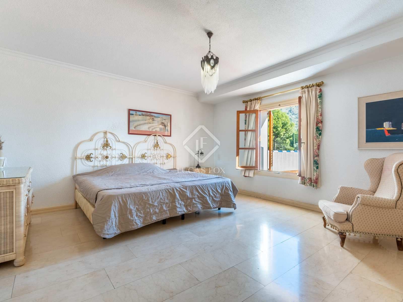 8 soveværelse Finca/Landehus til salg i Novelda med swimmingpool - € 6.000.000 (Ref: 7396570)