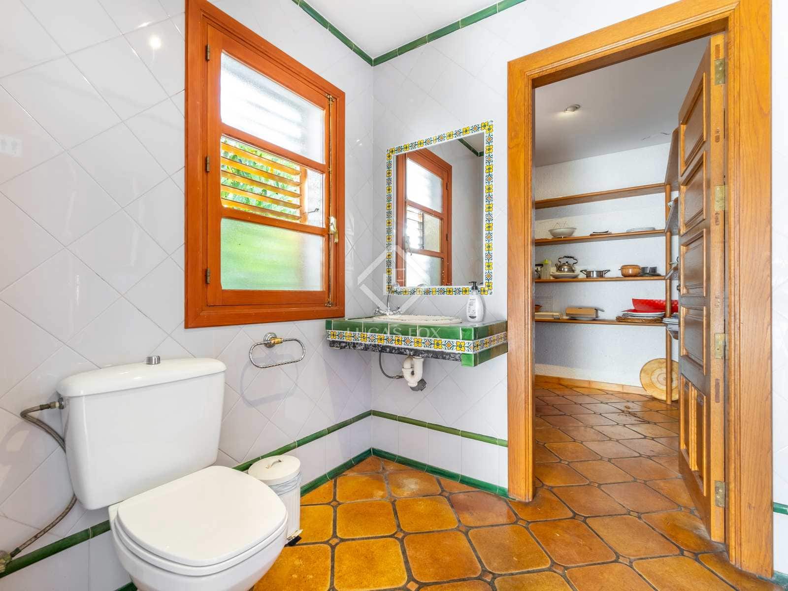 8 soveværelse Finca/Landehus til salg i Novelda med swimmingpool - € 6.000.000 (Ref: 7396570)