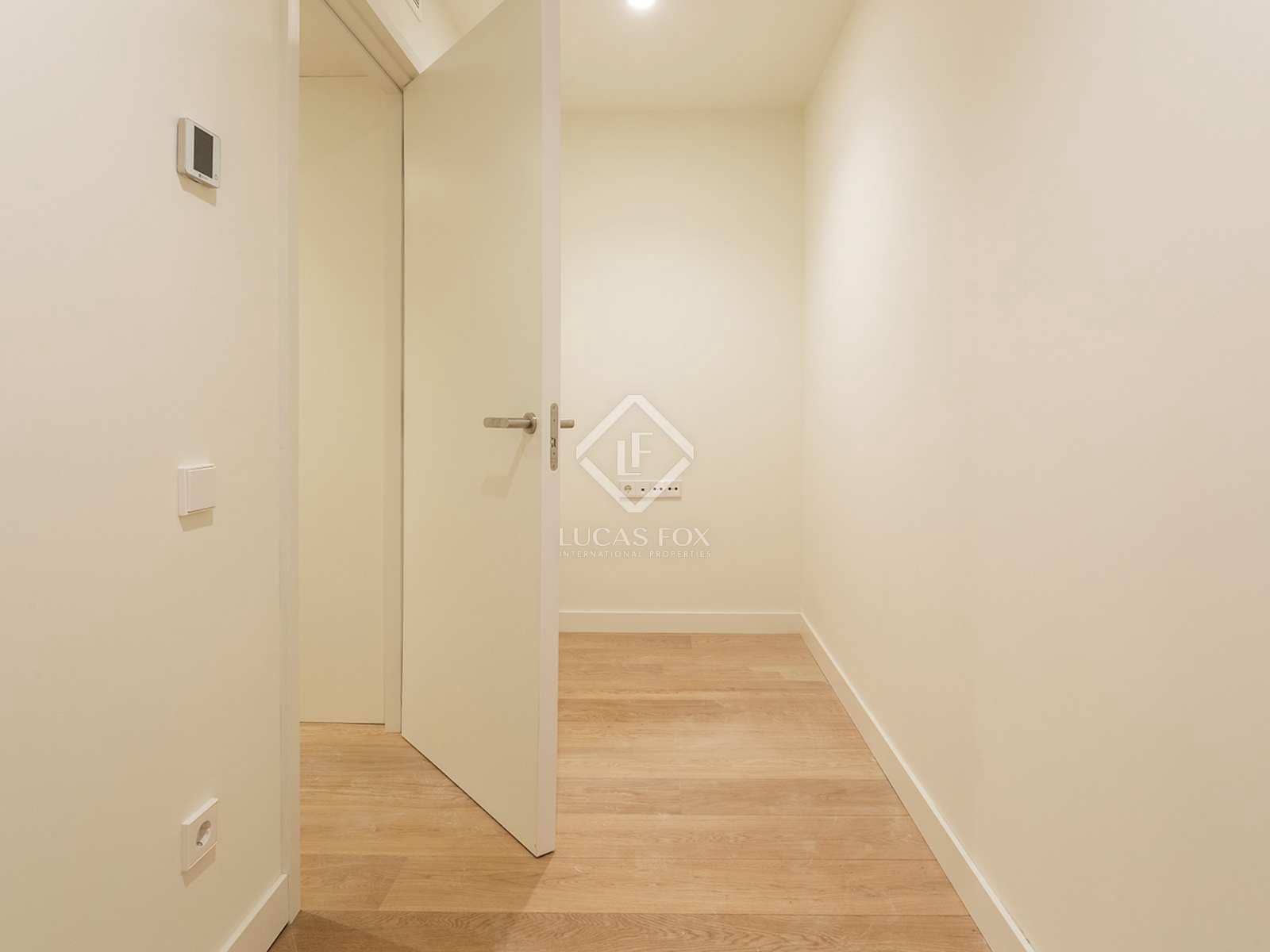 2 bedroom Apartment for sale in Barcelona city - € 2,188,000 (Ref: 7396573)