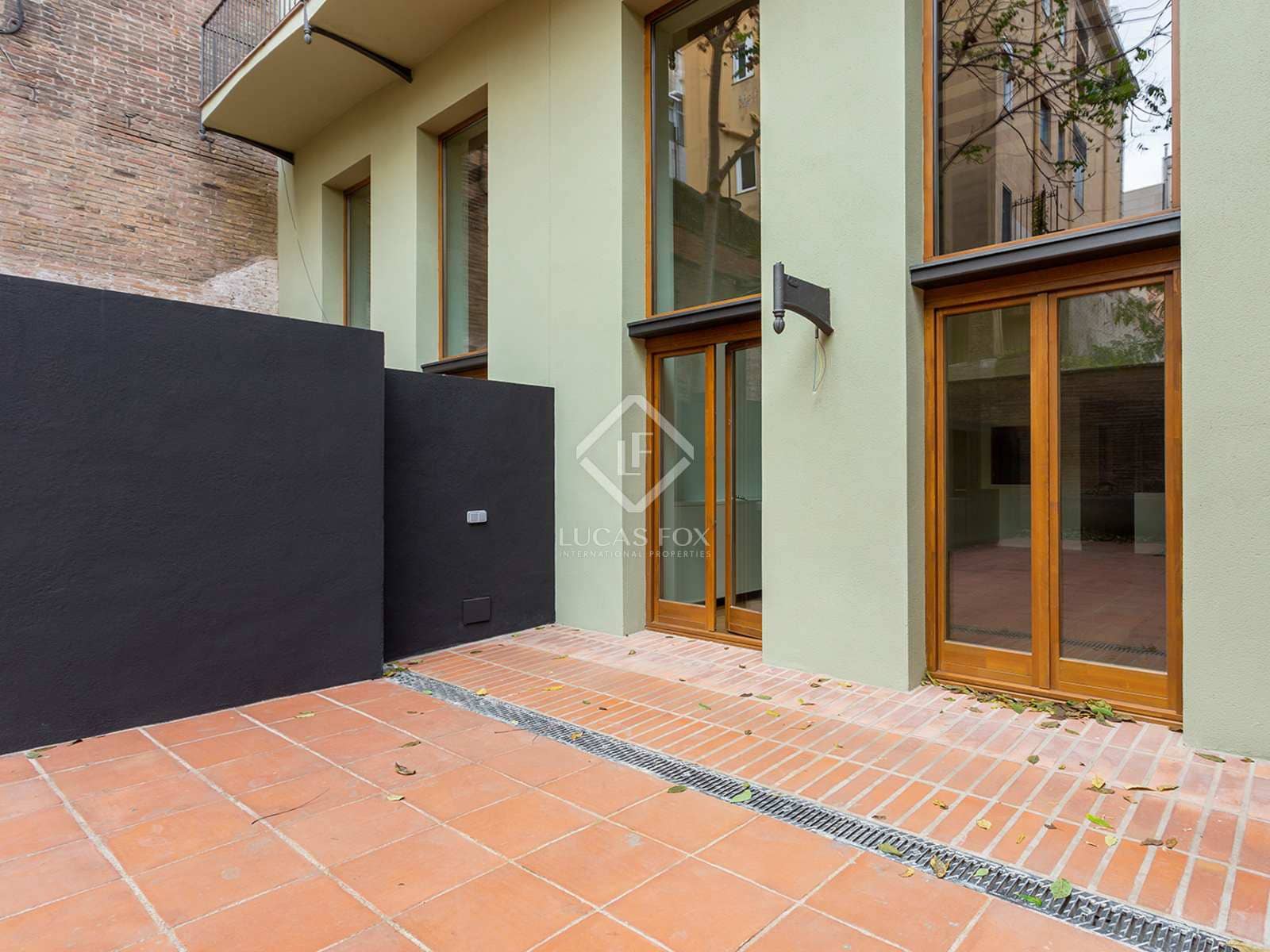 2 bedroom Apartment for sale in Barcelona city - € 2,188,000 (Ref: 7396573)