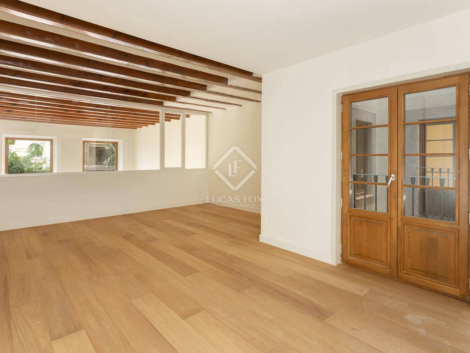 2 bedroom Apartment for sale in Barcelona city - € 2,188,000 (Ref: 7396573)