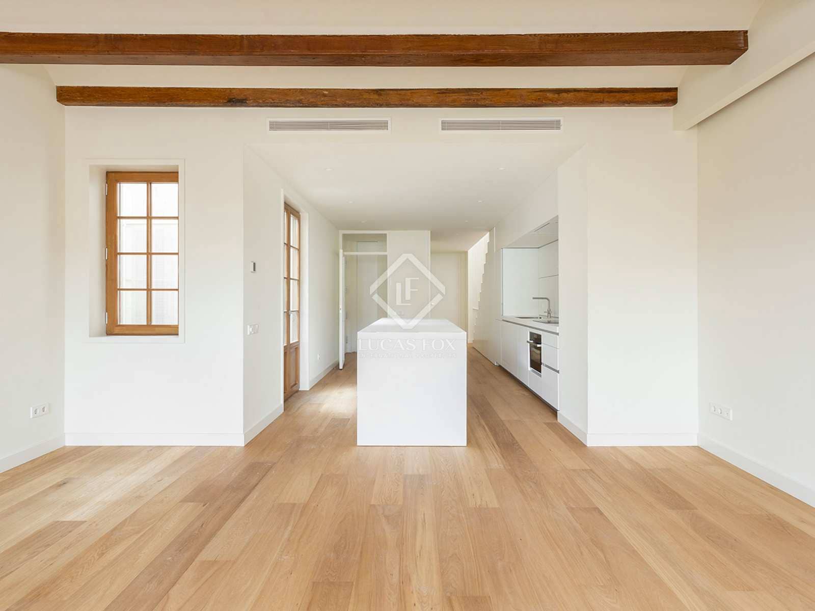 2 bedroom Apartment for sale in Barcelona city - € 2,188,000 (Ref: 7396573)