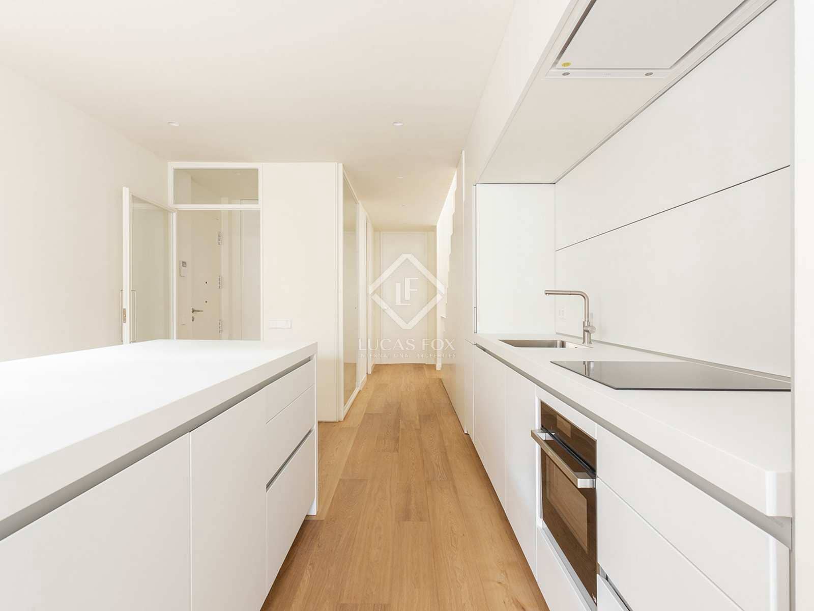 2 slaapkamer Penthouse te koop in Barcelona stad - € 2.188.000 (Ref: 7396574)