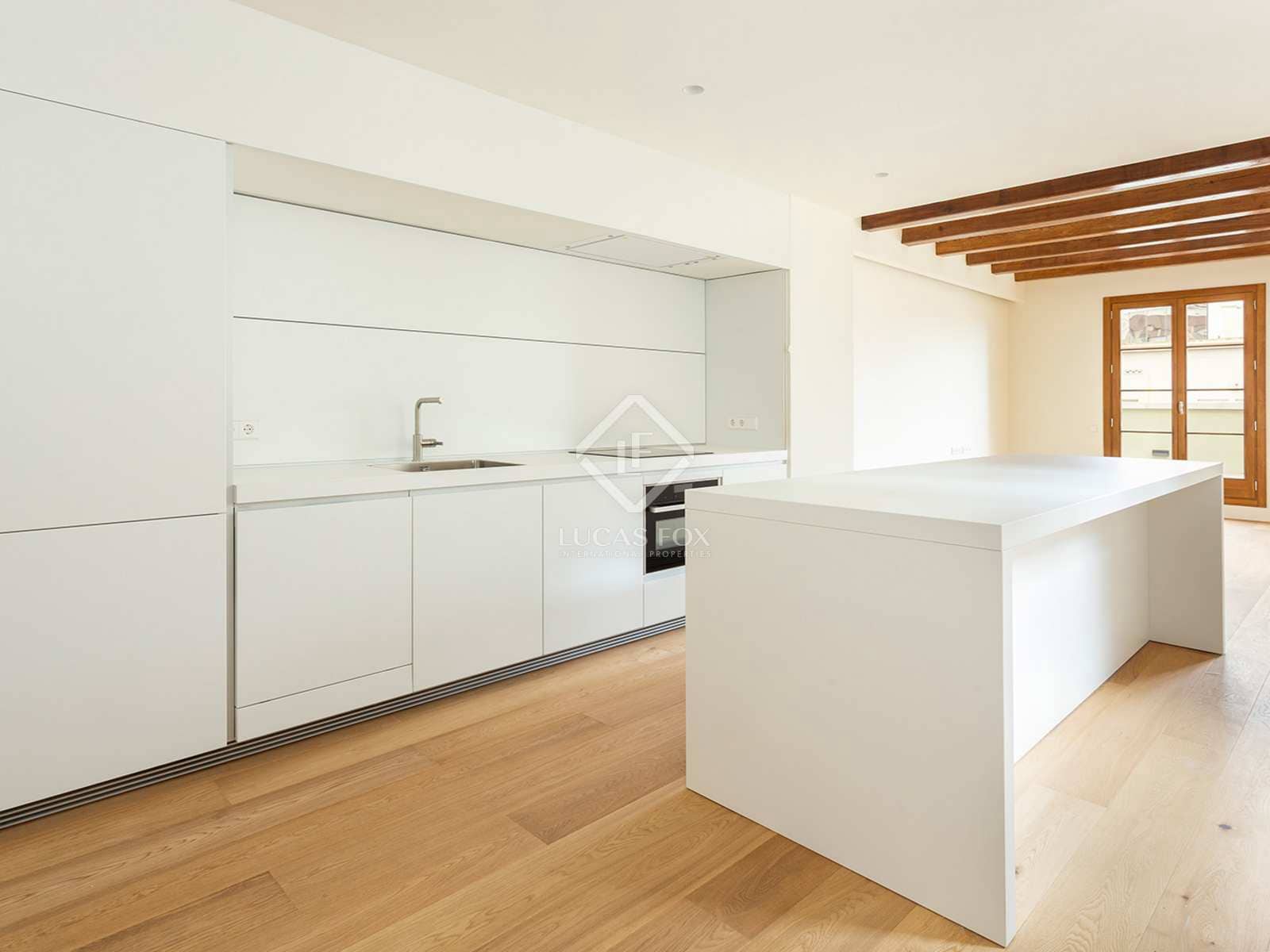 2 slaapkamer Penthouse te koop in Barcelona stad - € 2.188.000 (Ref: 7396574)