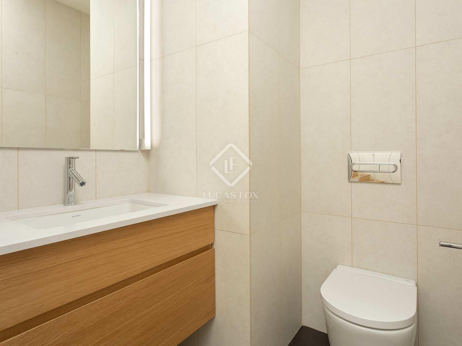 2 slaapkamer Penthouse te koop in Barcelona stad - € 2.188.000 (Ref: 7396574)