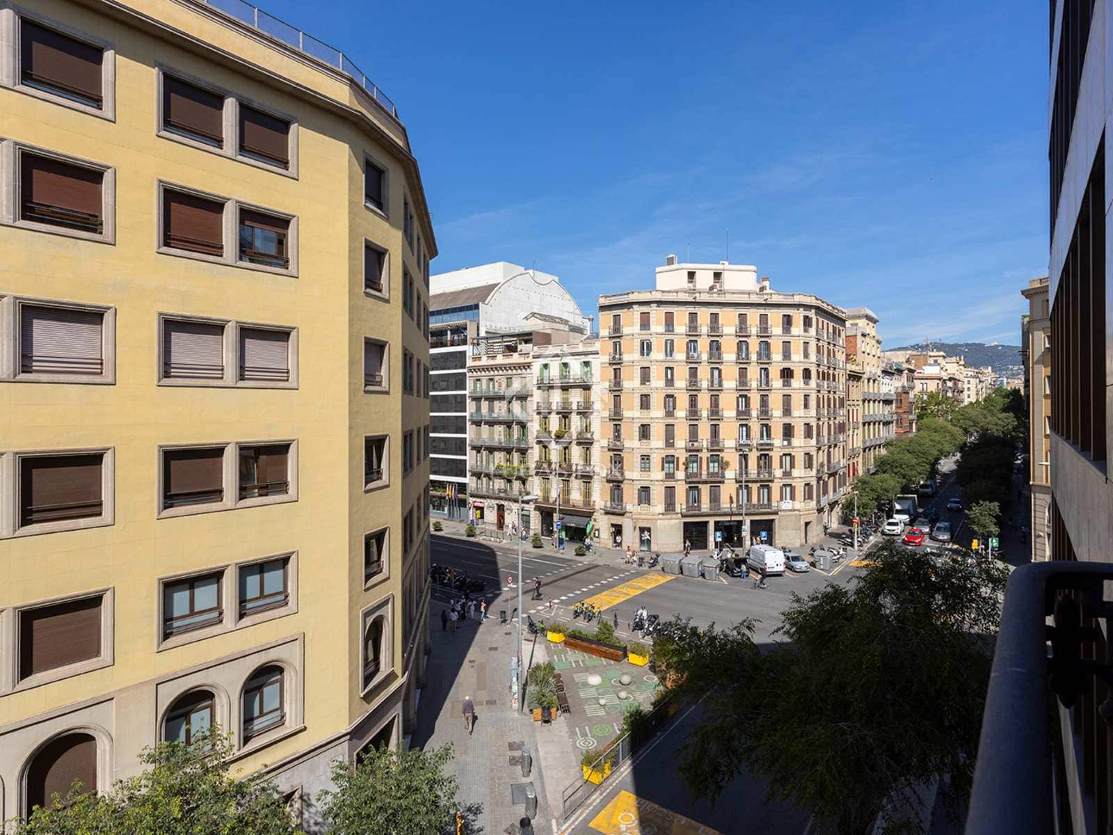 2 slaapkamer Penthouse te koop in Barcelona stad - € 2.188.000 (Ref: 7396574)
