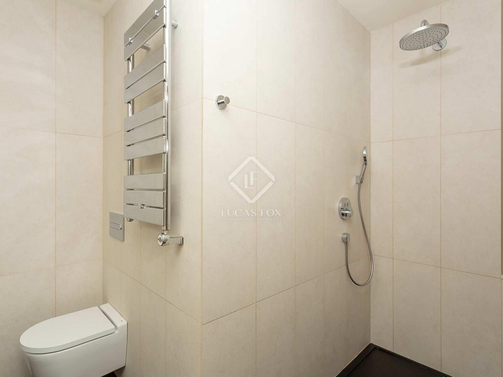 2 slaapkamer Penthouse te koop in Barcelona stad - € 2.188.000 (Ref: 7396574)