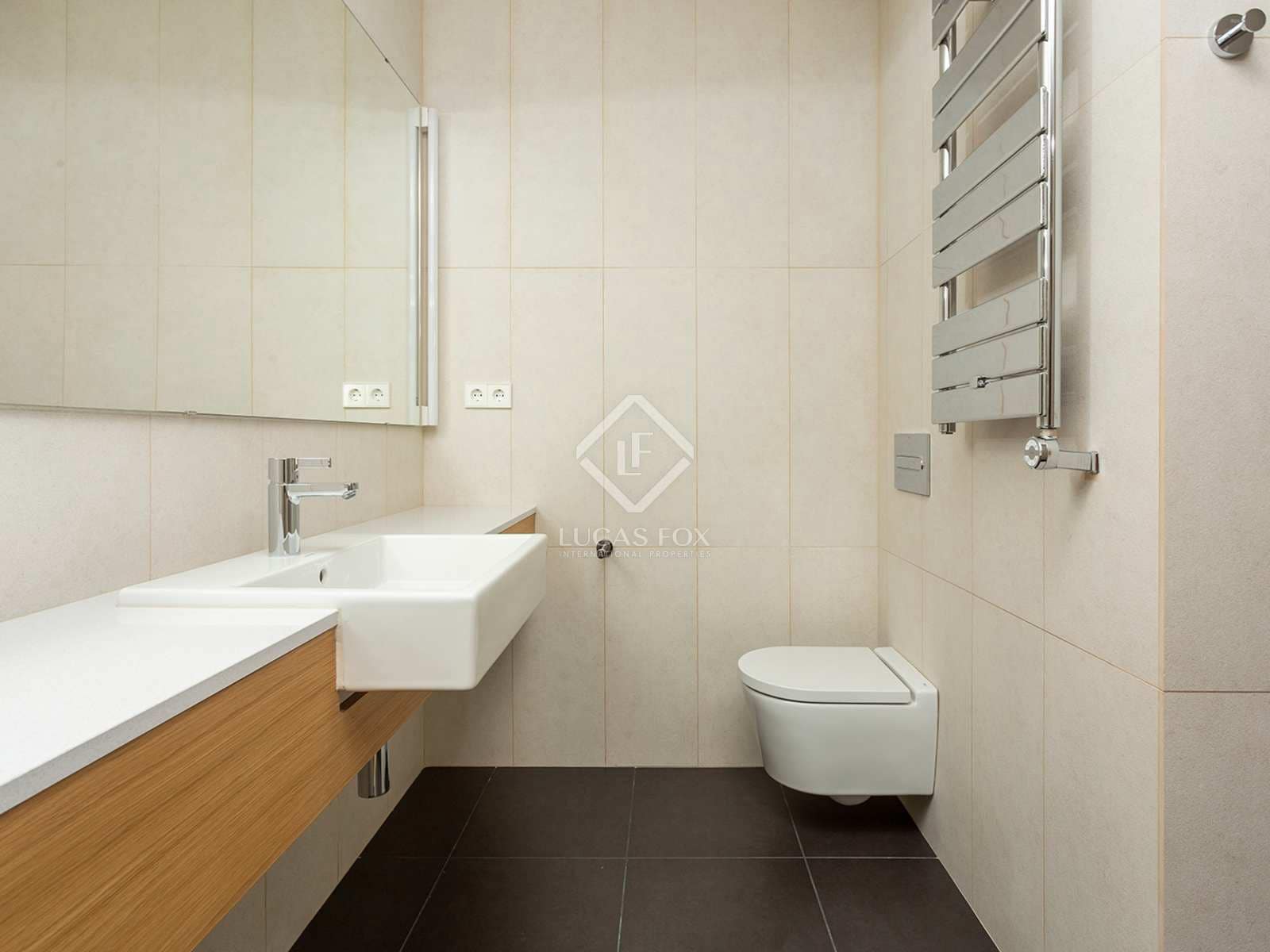 2 slaapkamer Penthouse te koop in Barcelona stad - € 2.188.000 (Ref: 7396574)