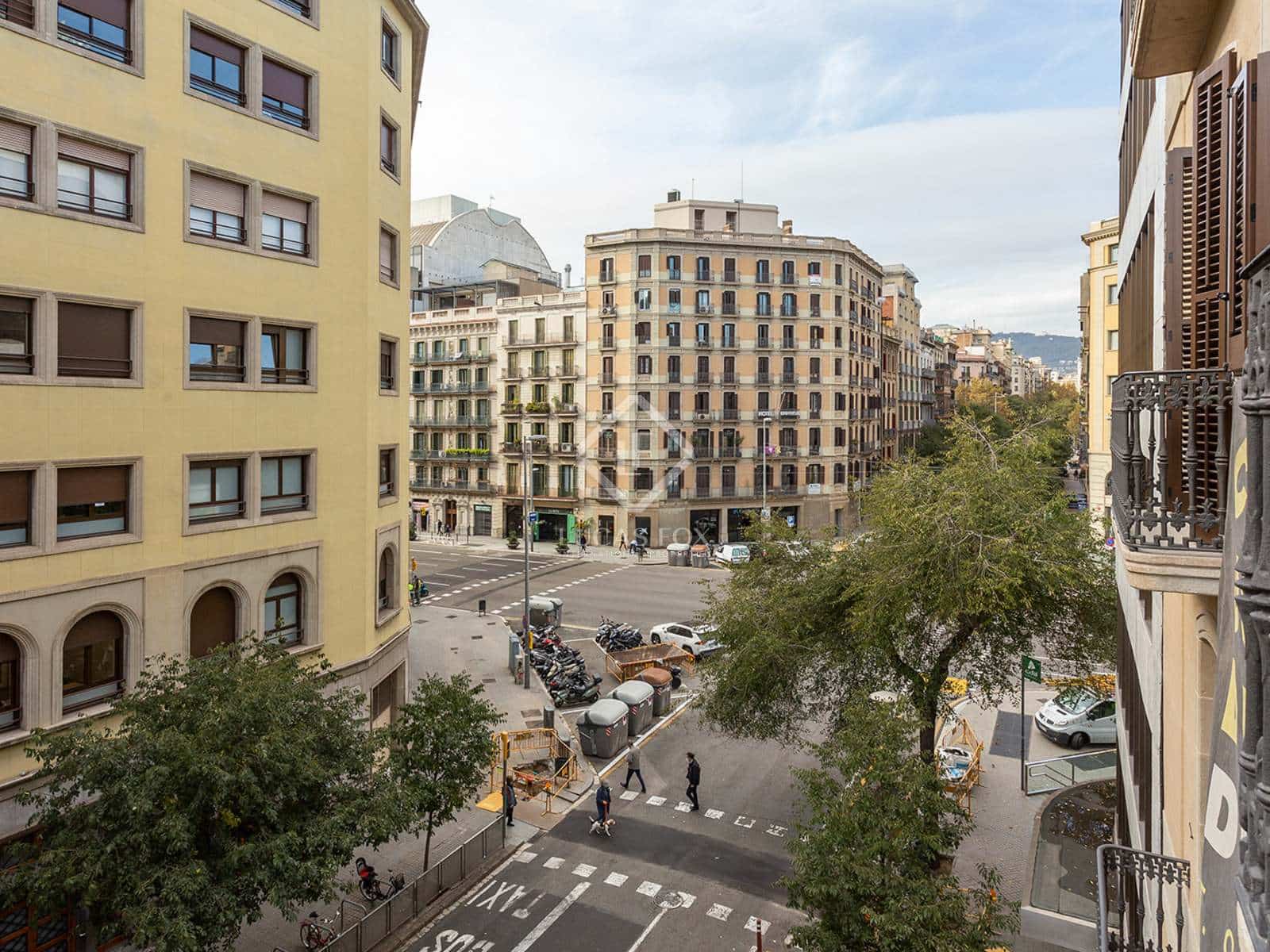 2 slaapkamer Penthouse te koop in Barcelona stad - € 2.188.000 (Ref: 7396574)