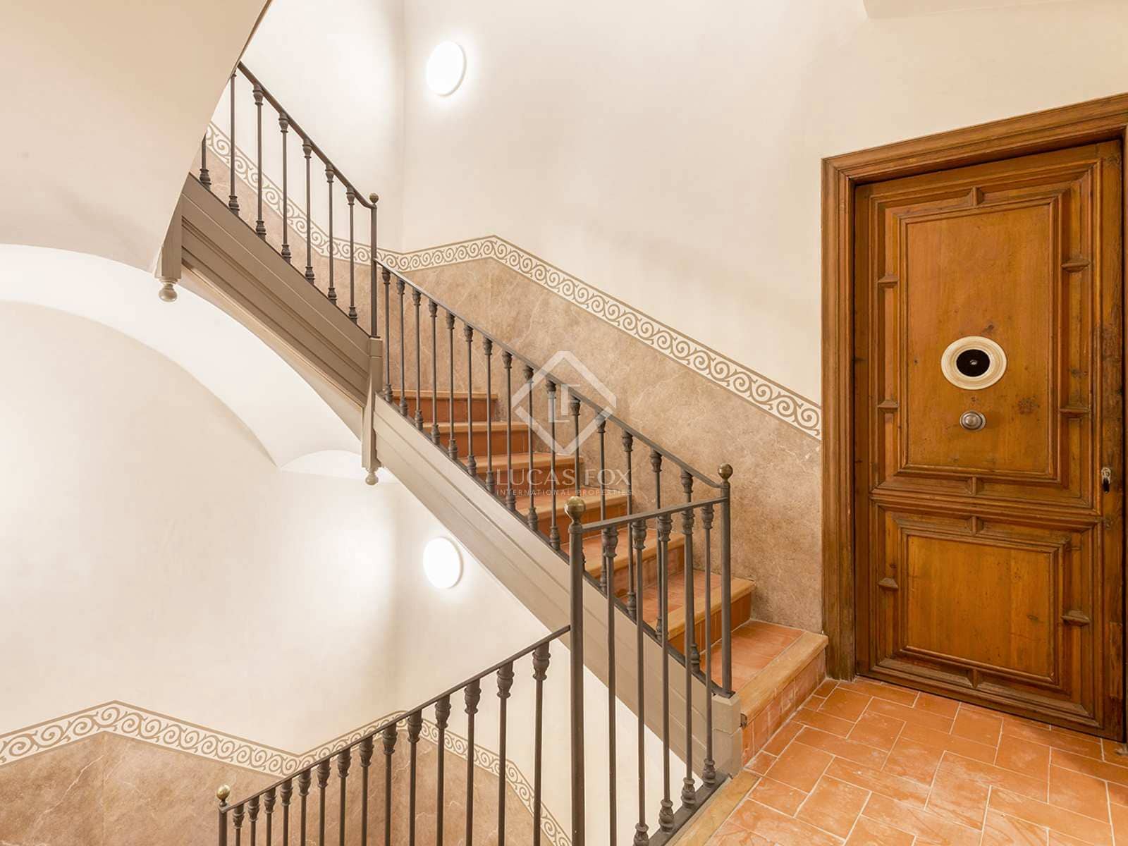 3 slaapkamer Appartement te koop in Barcelona stad - € 1.400.000 (Ref: 7396575)