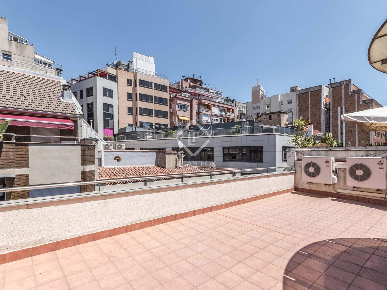 Chalet de 8 habitaciones en Barcelona ciudad en venta con piscina garaje - 2.395.000 € (Ref: 7396578)