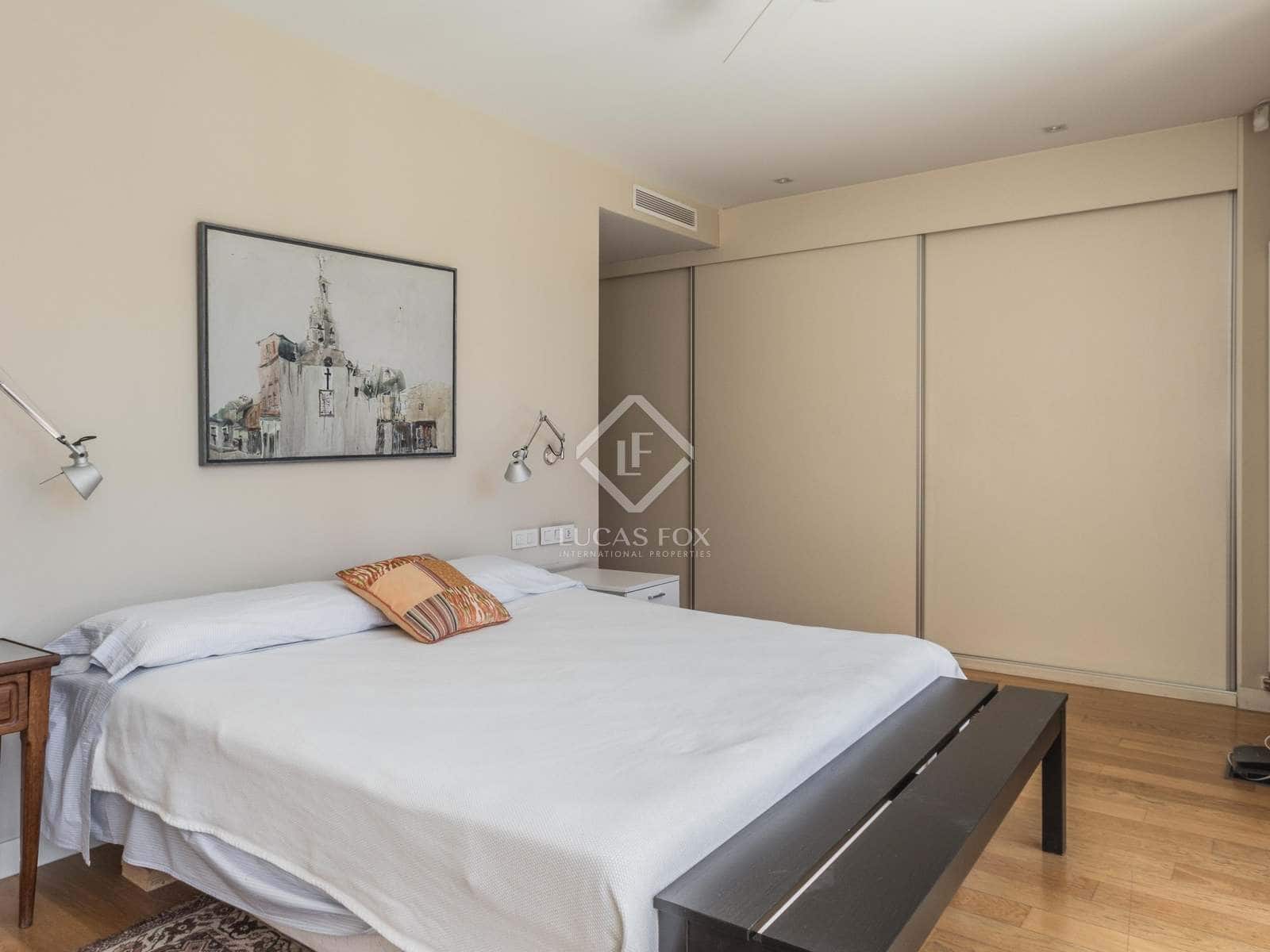 Chalet de 8 habitaciones en Barcelona ciudad en venta con piscina garaje - 2.395.000 € (Ref: 7396578)