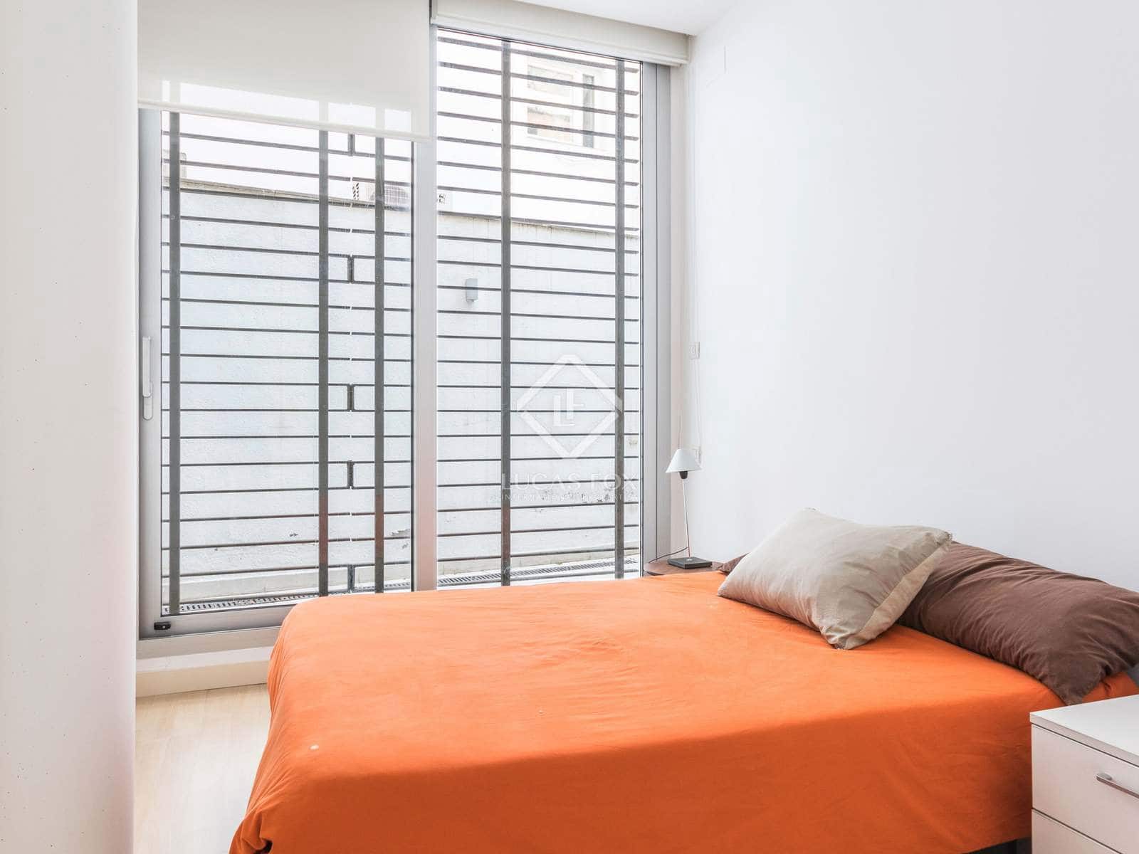 Chalet de 8 habitaciones en Barcelona ciudad en venta con piscina garaje - 2.395.000 € (Ref: 7396578)