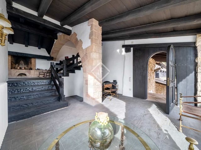 5 soverom Villa til salgs i L'Albiol med svømmebasseng garasje - € 895 000 (Ref: 7399738)