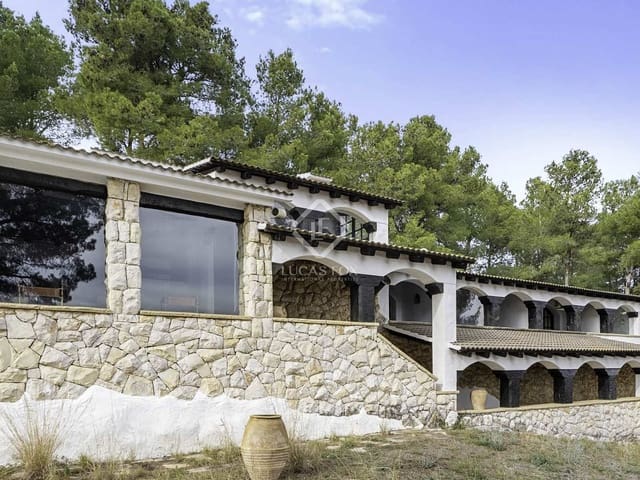 5 soverom Villa til salgs i L'Albiol med svømmebasseng garasje - € 895 000 (Ref: 7399738)