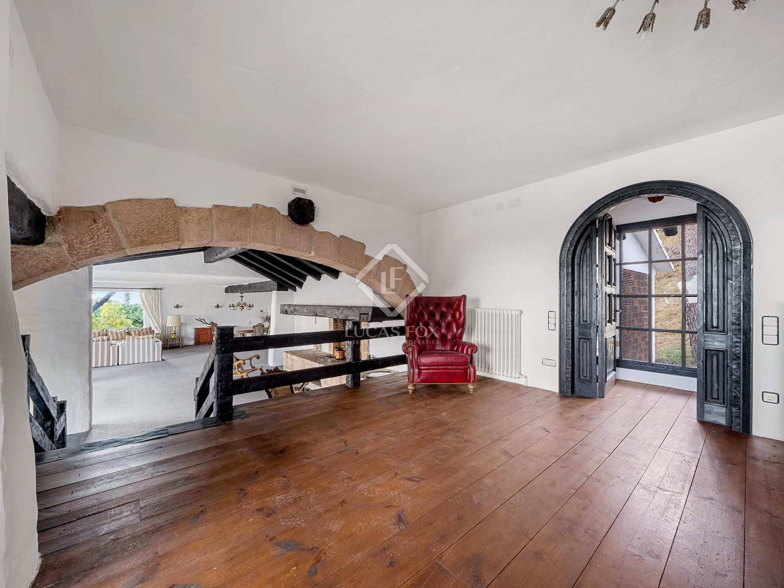 5 soveværelse Villa til salg i L'Albiol med swimmingpool garage - € 895.000 (Ref: 7399738)