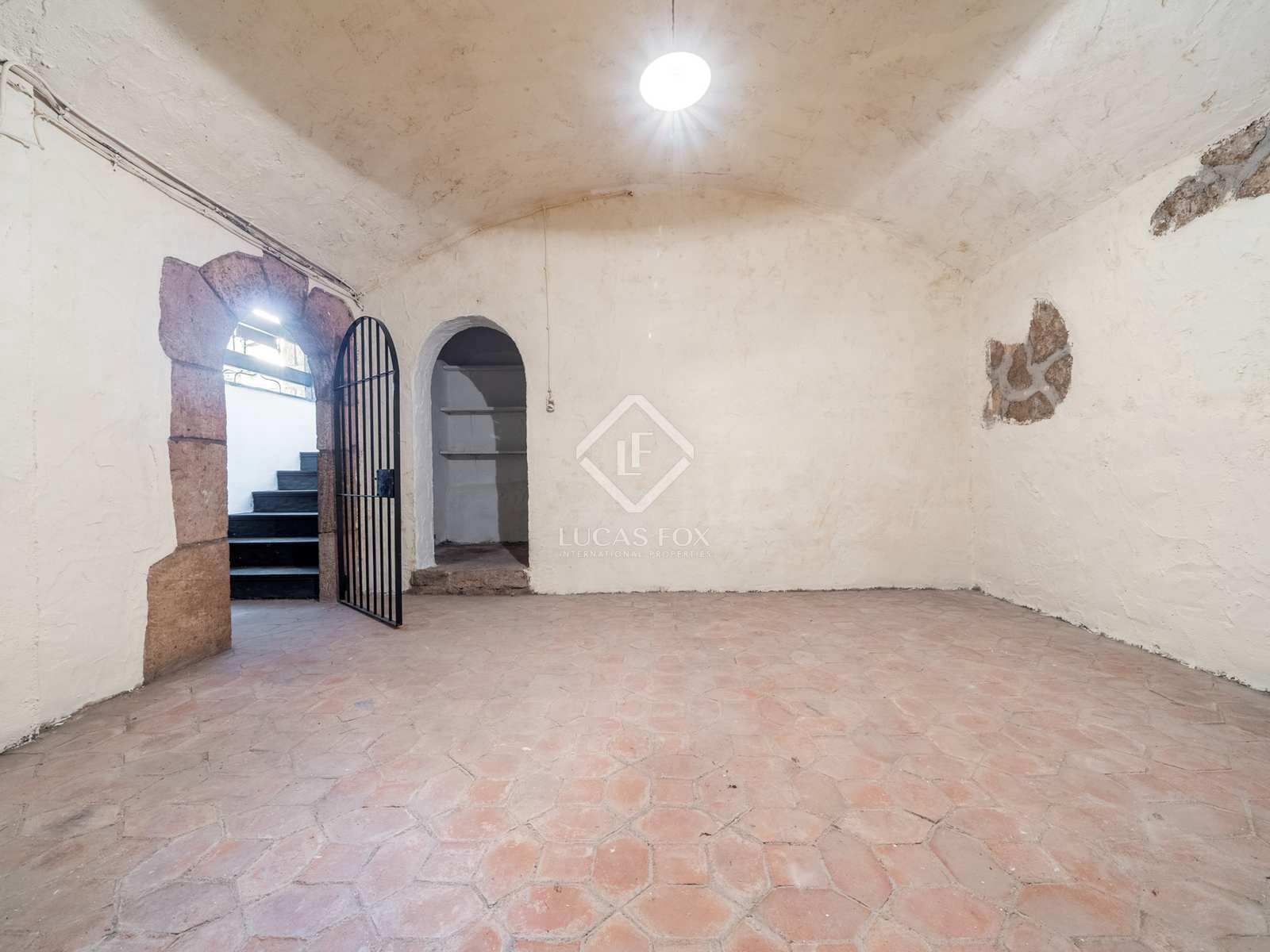 5 soveværelse Villa til salg i L'Albiol med swimmingpool garage - € 895.000 (Ref: 7399738)