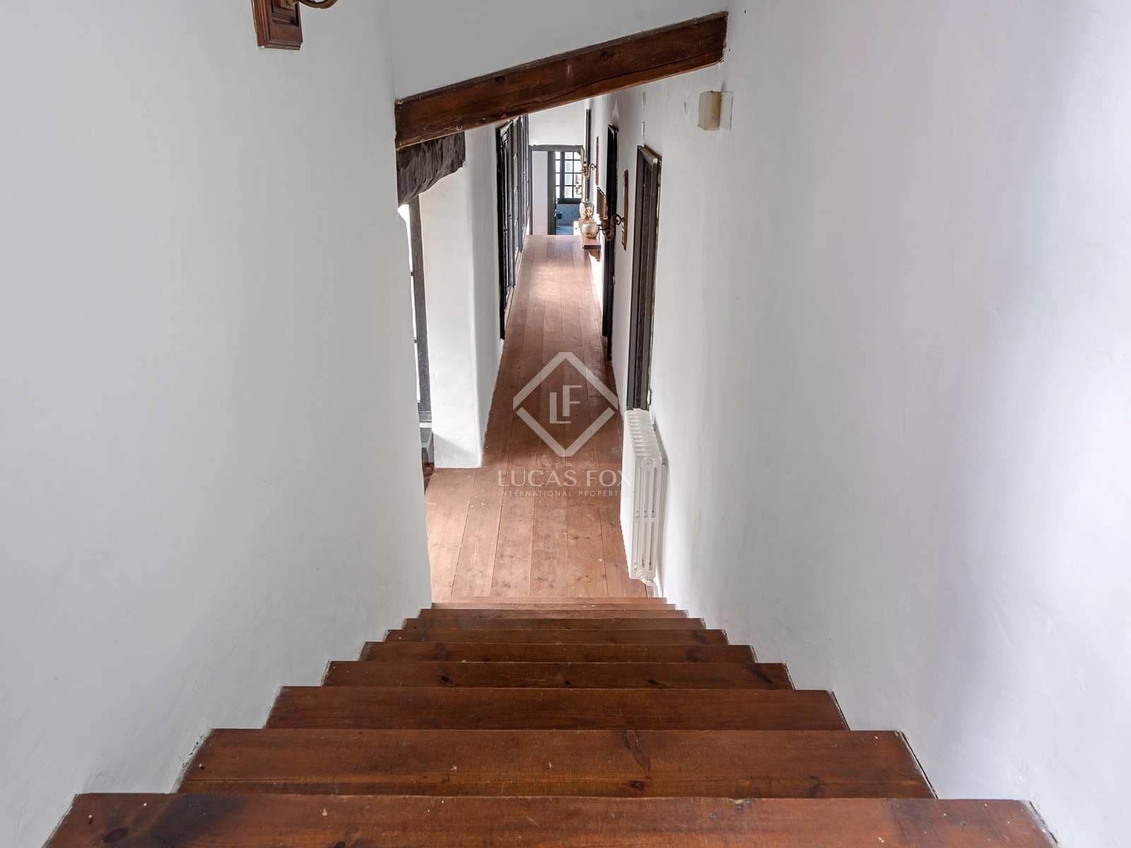 5 soveværelse Villa til salg i L'Albiol med swimmingpool garage - € 895.000 (Ref: 7399738)