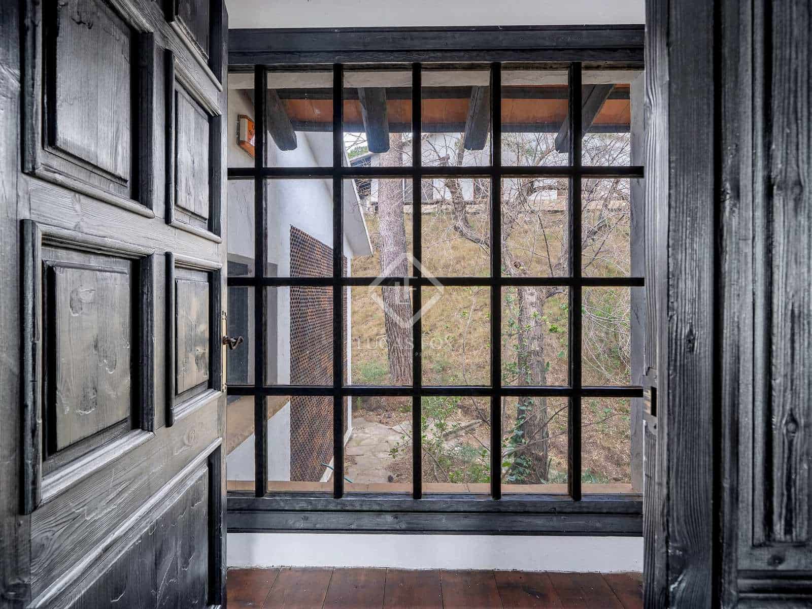 5 soveværelse Villa til salg i L'Albiol med swimmingpool garage - € 895.000 (Ref: 7399738)