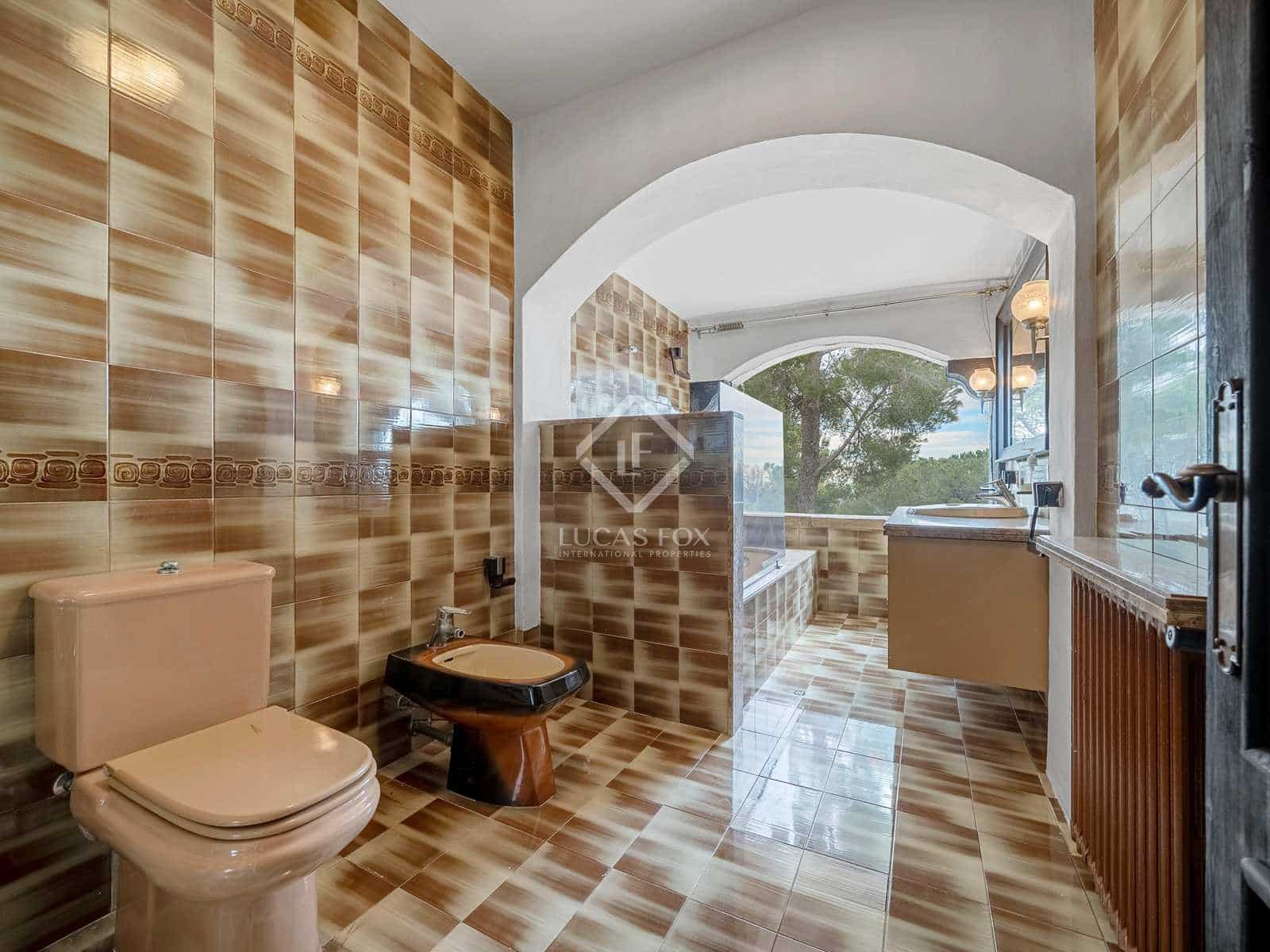 5 soveværelse Villa til salg i L'Albiol med swimmingpool garage - € 895.000 (Ref: 7399738)