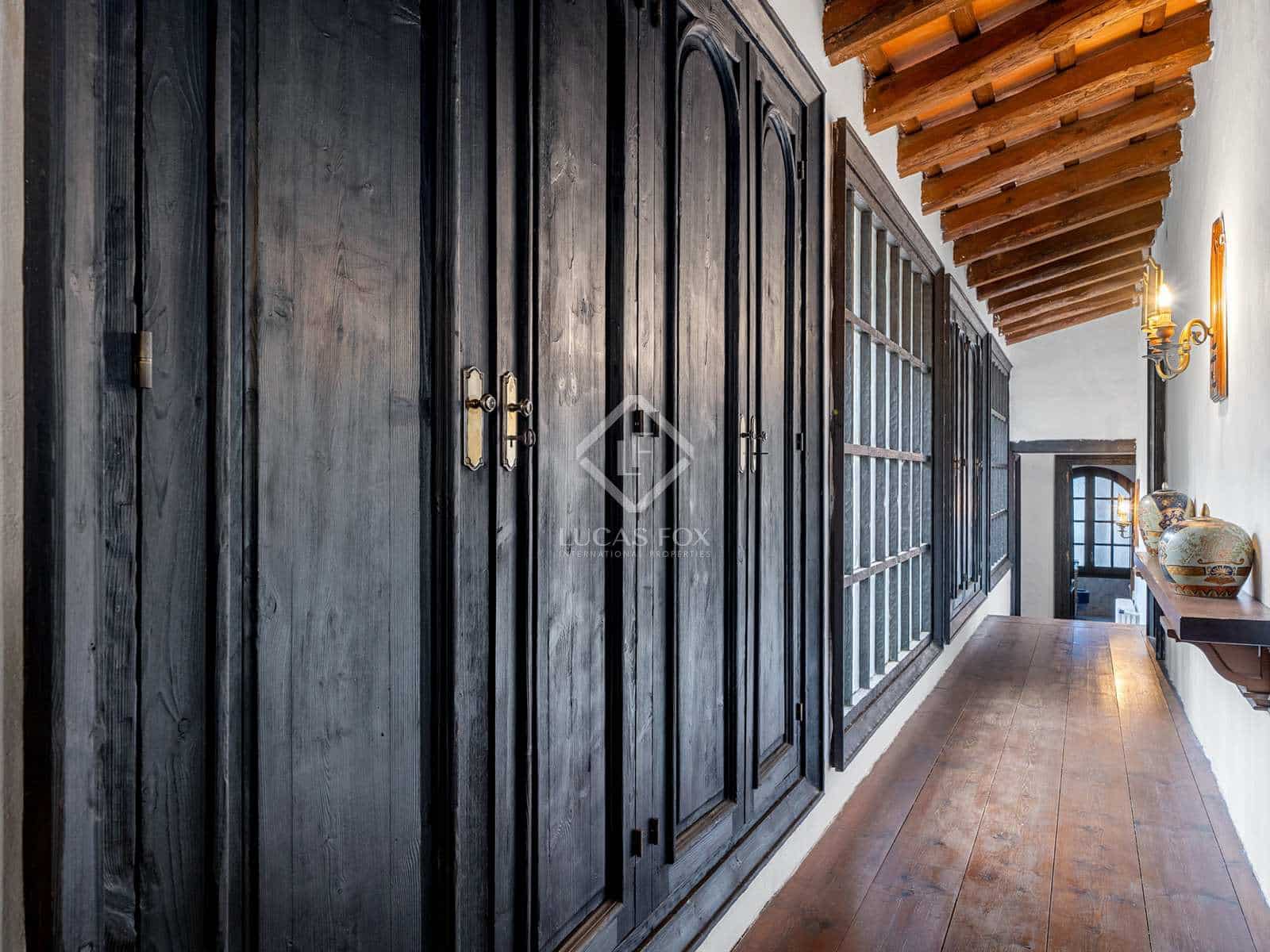 5 soveværelse Villa til salg i L'Albiol med swimmingpool garage - € 895.000 (Ref: 7399738)