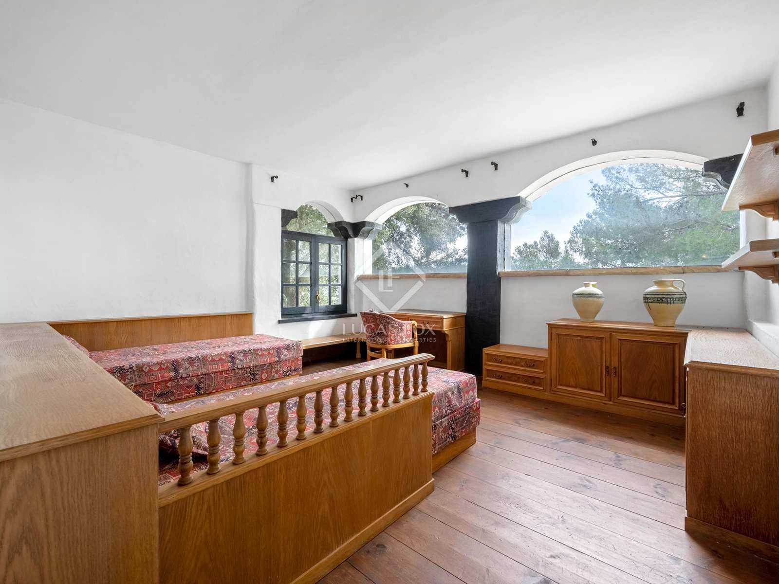 5 soveværelse Villa til salg i L'Albiol med swimmingpool garage - € 895.000 (Ref: 7399738)