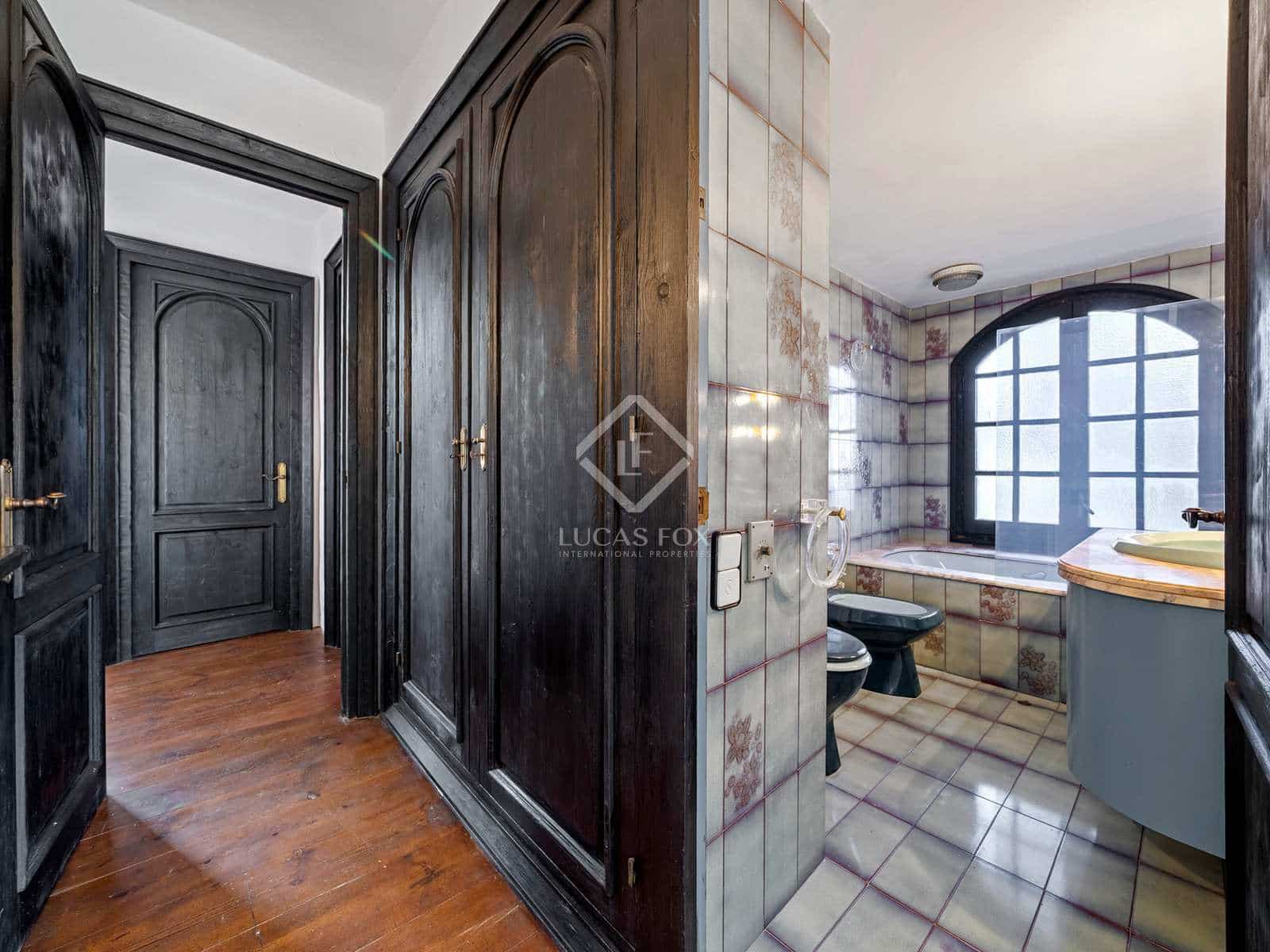 5 soveværelse Villa til salg i L'Albiol med swimmingpool garage - € 895.000 (Ref: 7399738)