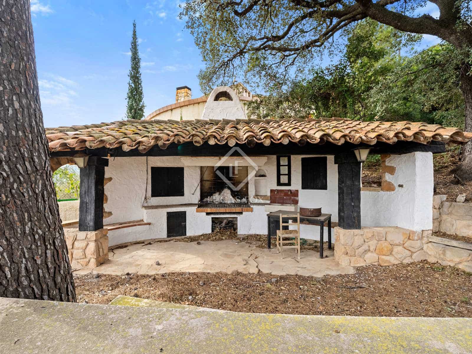 5 soveværelse Villa til salg i L'Albiol med swimmingpool garage - € 895.000 (Ref: 7399738)