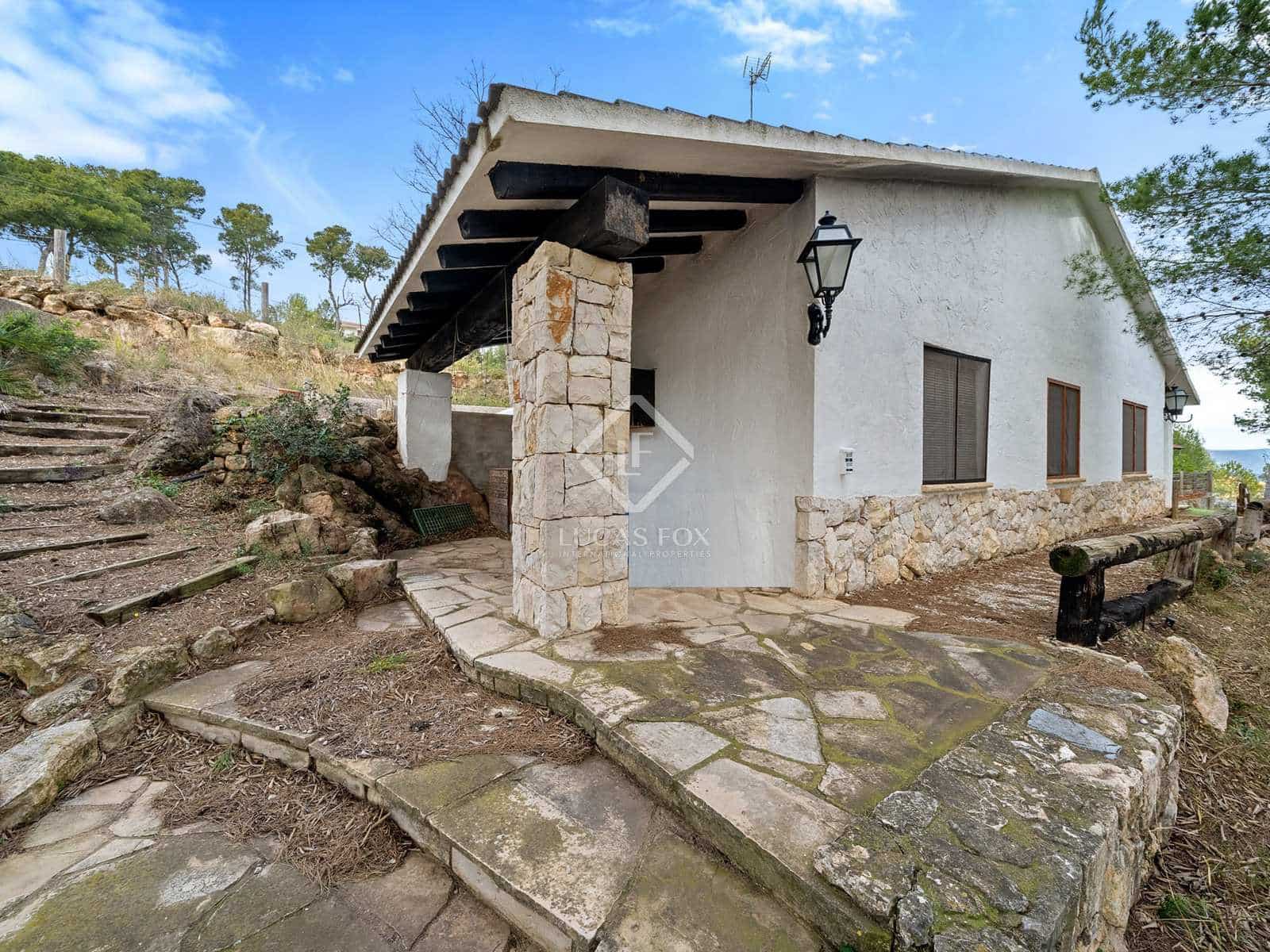 5 soveværelse Villa til salg i L'Albiol med swimmingpool garage - € 895.000 (Ref: 7399738)